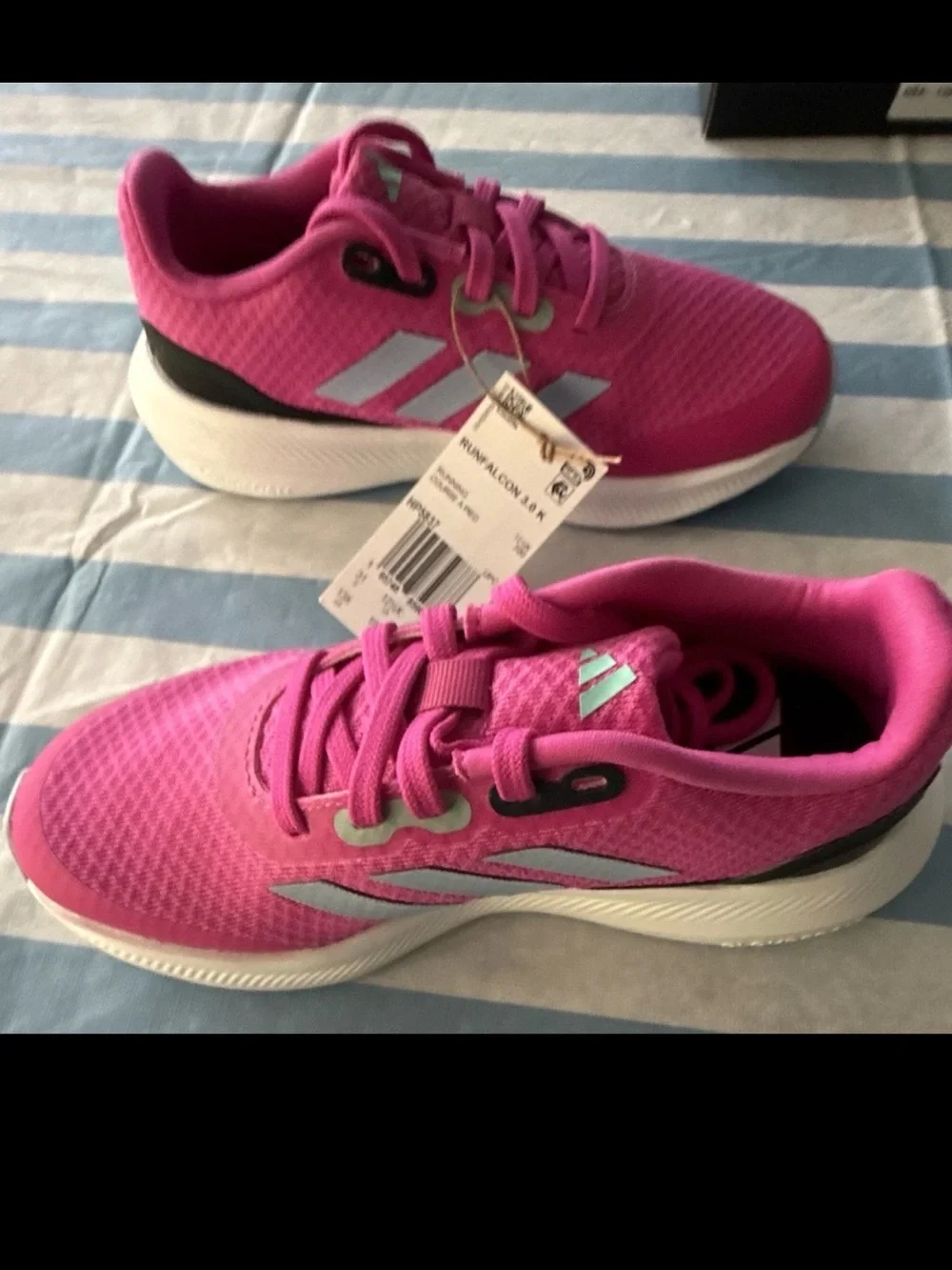 adidas lightweight supportive